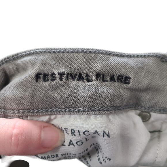 American Eagle Womens Lt Gray Festival Flare Jeans Size 0 R Stretch Boho Denim - Picture 5 of 10